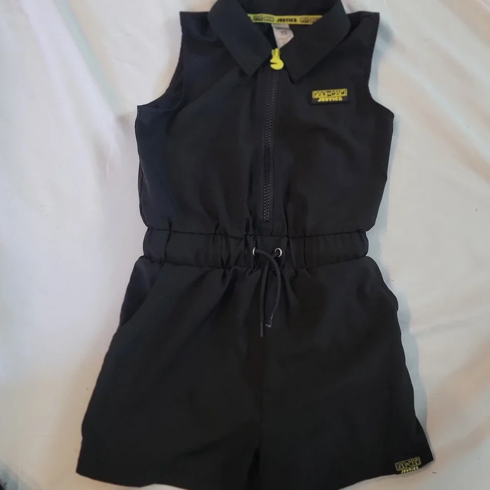 Justice x Pac-Man Girls Black Sleeveless‎ Zip Front Romper Size XS 5/6